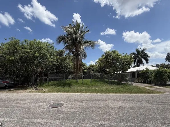 324 E Obispo Ave, Clewiston, FL 33440