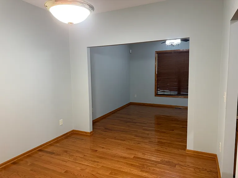 1900 Smoky Meadow Dr — Photo 4