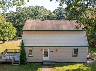 138 Falls Rd E, Moodus, CT 06469