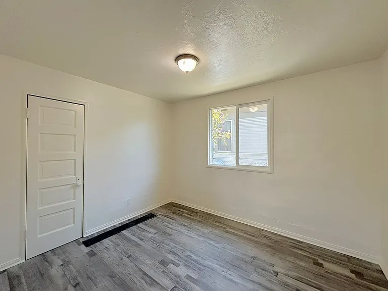 1115 Herald St — Photo 5