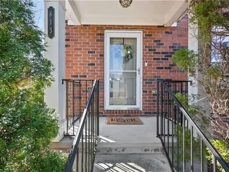 615 Market Place Ln — Photo 26