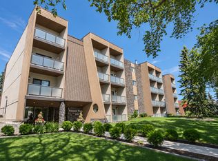 10330 116th St NW, Edmonton, AB T5K 1W6
