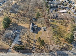 34505 W Nine Mile Rd, Farmington Hills, MI 48335