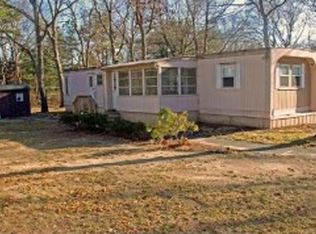 25 Candlelight Dr, Plymouth, MA 02360