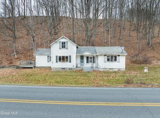 403 Ash Grove Road, Cambridge, NY 12816