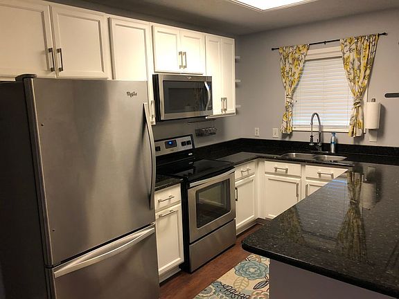 2nd image of 1817 N Tallowood Dr