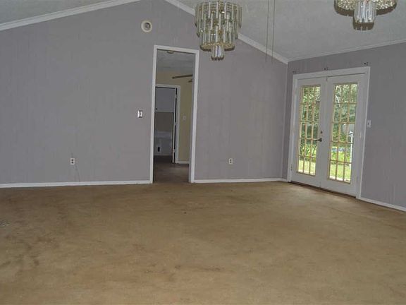 5th image of 163 Chasewood Dr