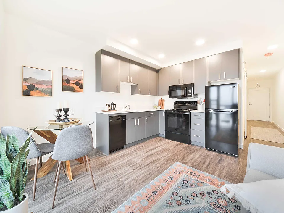 Encore Belltown Apartments