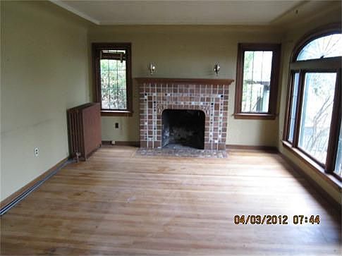 3rd image of 611 High Ave