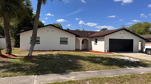 7450 Wayland Blvd Photo 1
