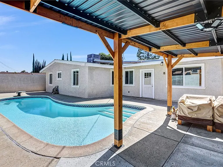 230 N Calvados Ave — Photo 27