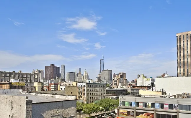 Sold by MNS | media 2