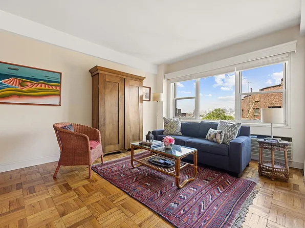 10 Plaza St E APT 6G, Brooklyn, NY 11238