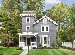 49 Chestnut St, Millburn, NJ 07041