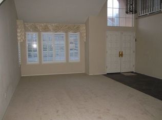 28737 Shadow Valley Ln, Saugus, CA 91390