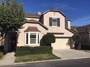 649 W Fontaine Ln, Clovis, CA