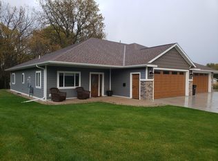 603 6th Ave, Spicer, MN 56288