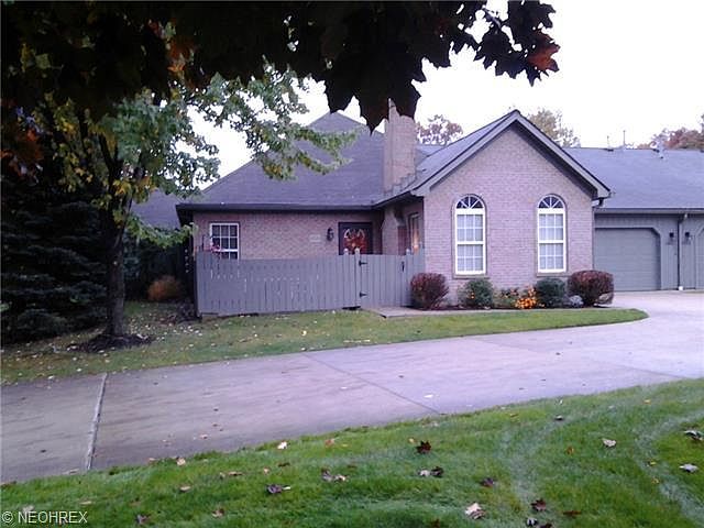 1st image of 4006 Villas Dr