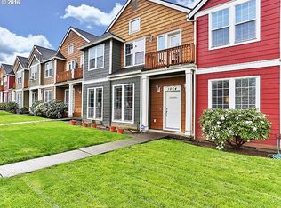 1064 NW Burnside Rd, Gresham, OR 97030