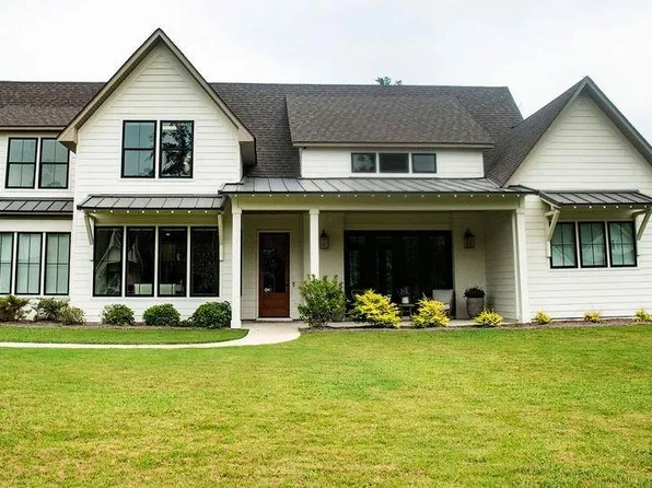 195 Stonewood Trl, Springville, AL 35146