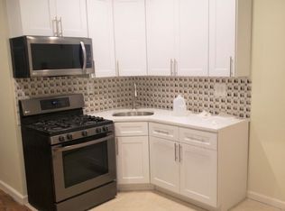 754 10th Ave #2, New York, NY 10019