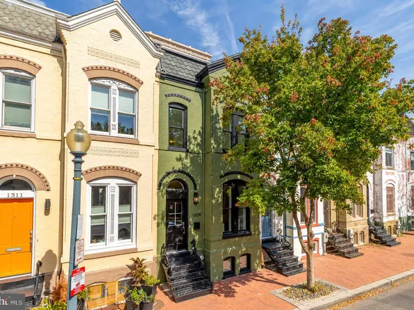 1309 Wallach Pl NW, Washington, DC 20009