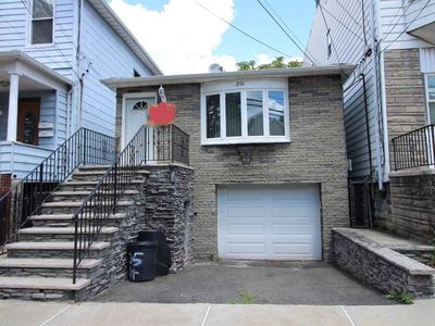 210 Pearsall Ave, Jersey City, NJ, 07305