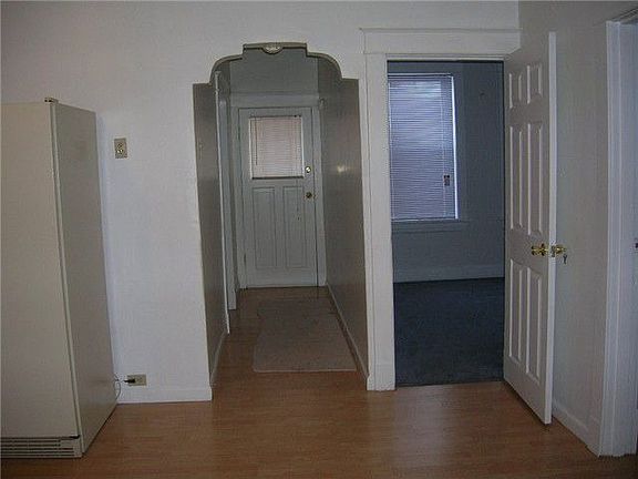 Archways leading to Bedrooms