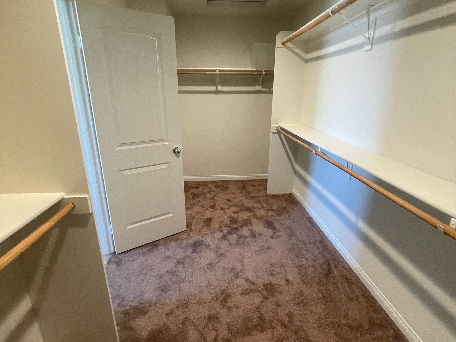 4790 Preston St — Photo 3