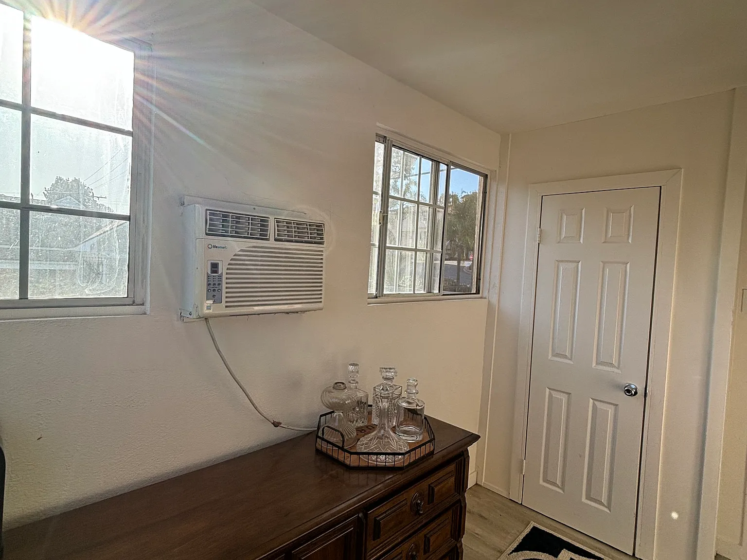 2 bed, 600 sqft, $2,100 — Photo 4