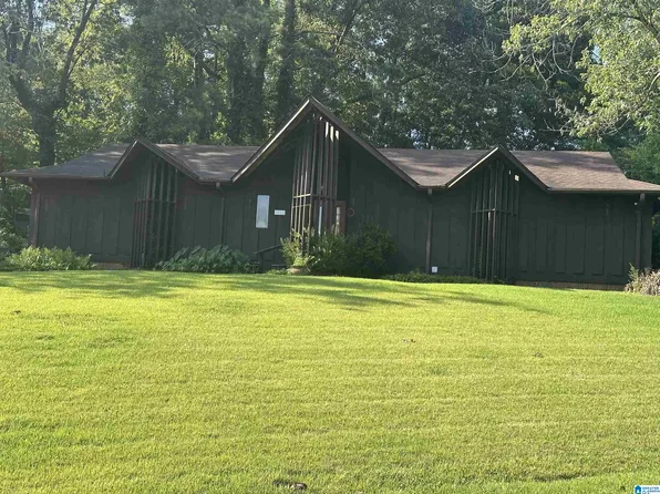 3244 Monte Doro Dr, Birmingham, AL 35216