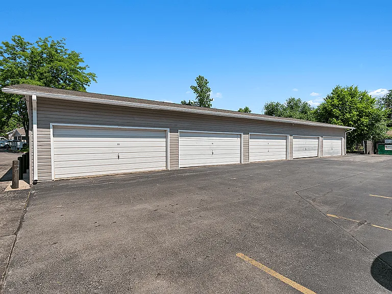 Rentable Garages
