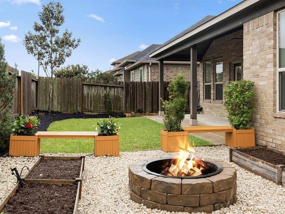 1st image of 18815 Bene Vista Dr