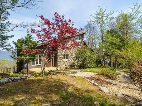 396 Apache Trl, Chatsworth, GA 30705