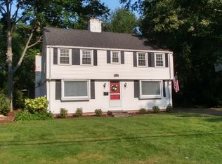 119 Grove St, West Hartford, CT 06110