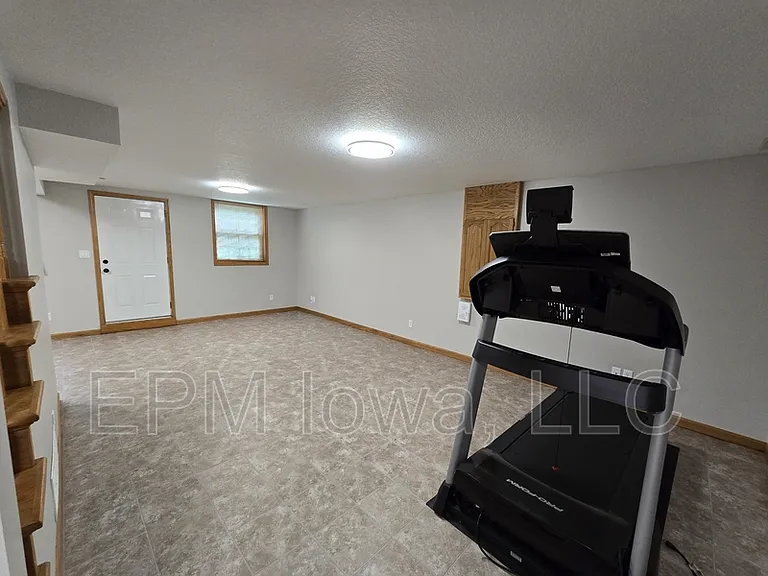 4710 Donald Dr — Photo 24