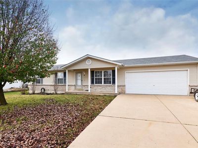 81 Kings Way Dr, Troy, MO, 63379