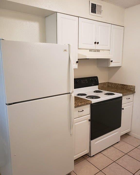 1st image of 191 Hill Terrace Dr