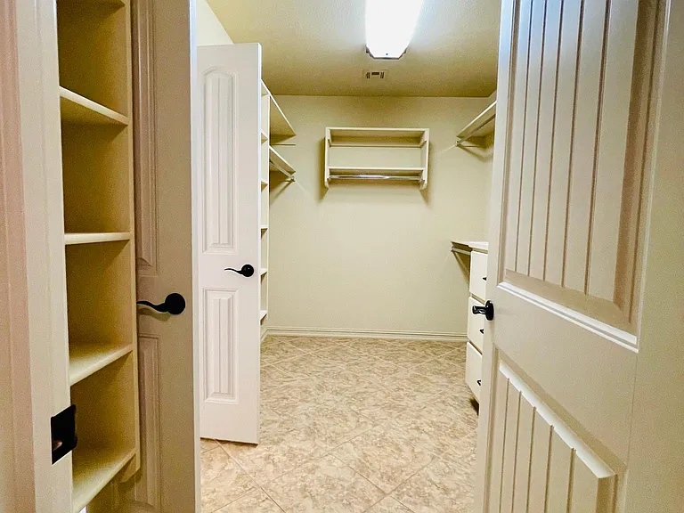 10932 S 77th Pl E — Photo 13