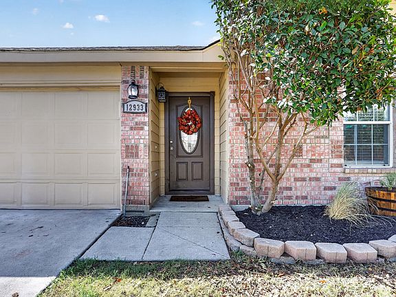 2nd image of 12933 Azure Heights Pl