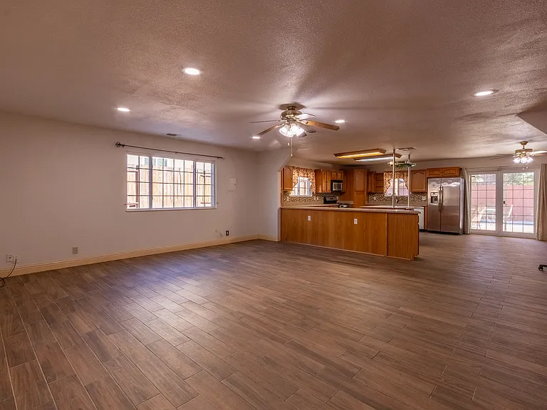 5500 Sunset Oak Ct — Photo 42