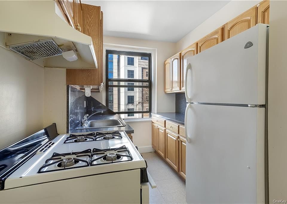 1st image of 234 Martine Ave #4F