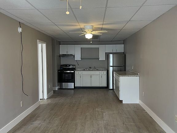 2nd image of 72 Green St #A
