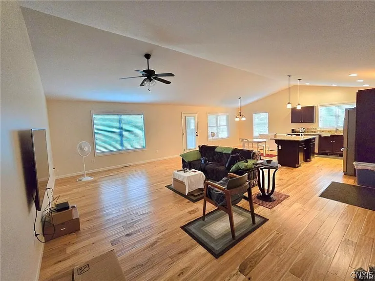 16653 E Main St — Photo 14