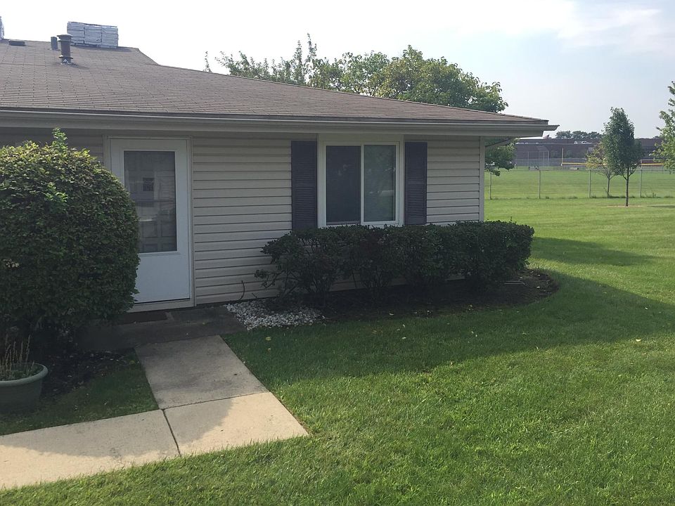 1st image of 210 Kendrick Ct