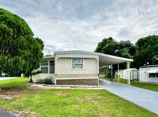 97 Emerald Dr E, Dundee, FL 33838