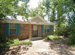 3027 Oak Hammock Ln, Tallahassee, FL 32301