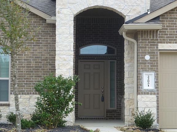 2nd image of 22051 Mission Canyon Ln