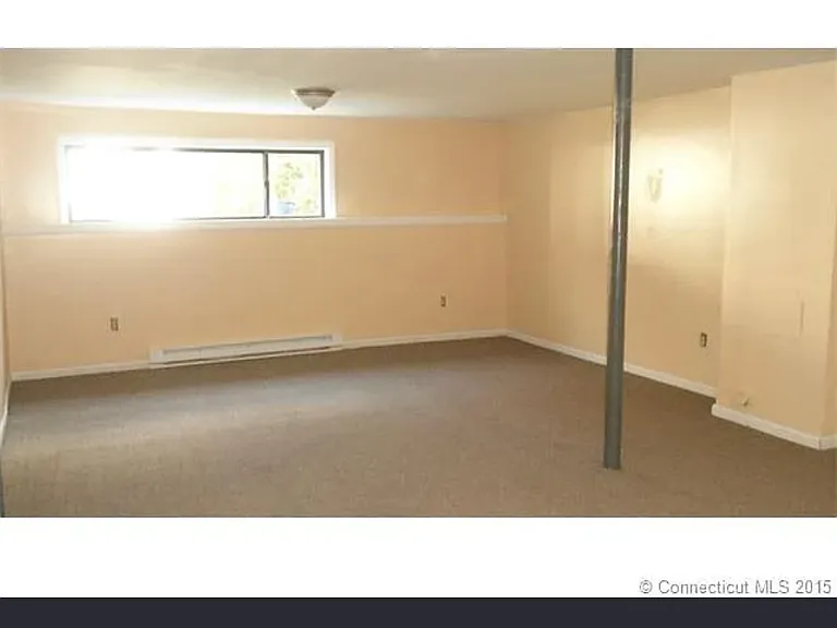 37 Shad Row — Photo 9