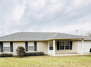 5426 Cox Rd, Milton, FL 32583